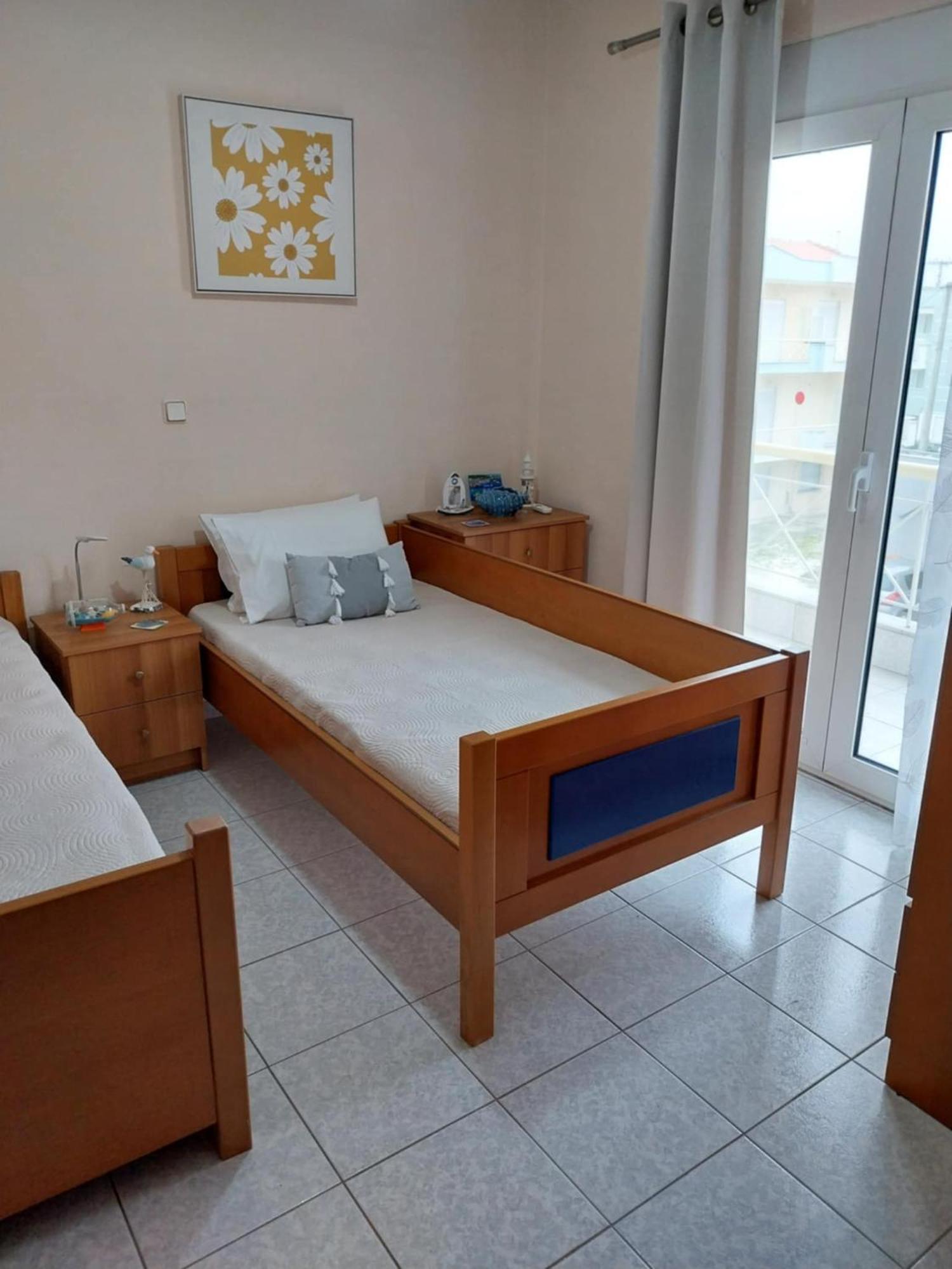 Elegant Apartment Near The Beach Nea Peramos  Luaran gambar